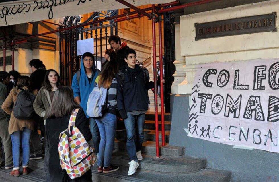 Nueva toma en el Nacional Buenos Aires: los alumnos piden por la renuncia de  la rectora