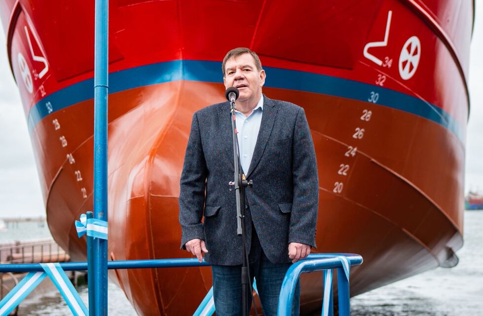 Se botó un nuevo buque construido en Mar del Plata