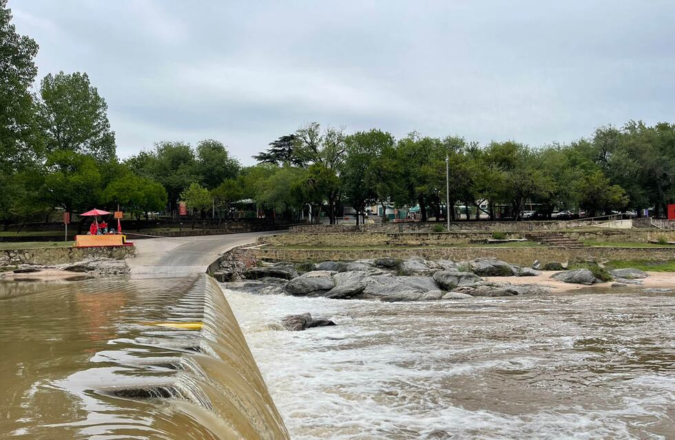 Domingo de lluvia en Carlos Paz y Punilla