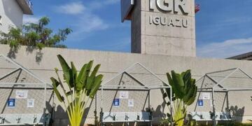 En el Aeropuerto Cataratas del Iguazú se instalaron códigos QR que ofrecen literatura misionera a los viajeros