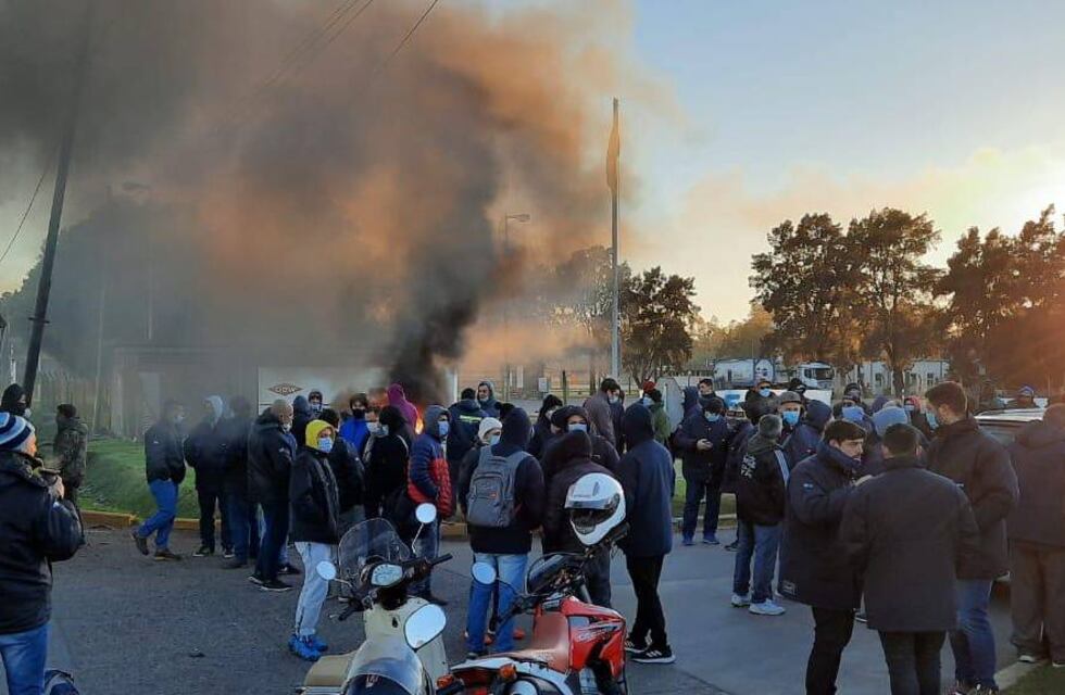 Petroquímicos continuarán con el paro en Dow hasta que intervenga el Gobierno