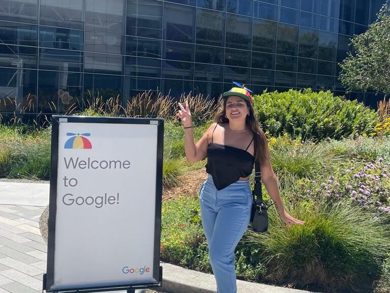Iara en las oficinas centrales de Google en Sillicon Valley.