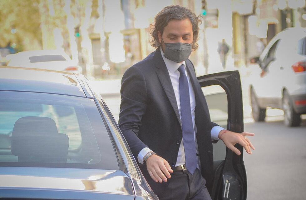 Vacunas de Pfizer: Santiago Cafiero admitió que Alberto Fernández analiza autorizarlas por DNU