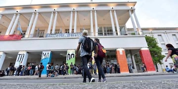 Un mes. Fue lo que duró la toma del Pabellón Argentina de la UNC.