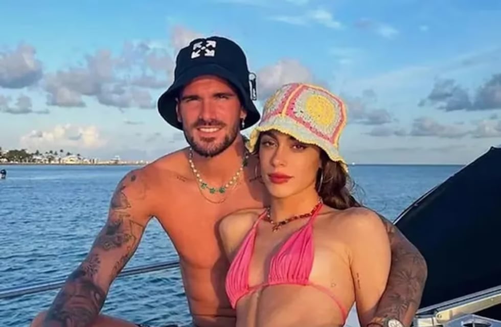 El íntimo video de Tini Stoessel y Rodrigo de Paul para despedir el año que generó controversia: “Debería estar...”