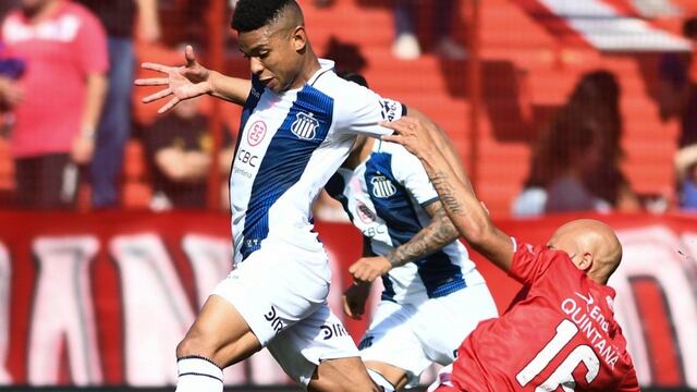El colombiano Valoyes fue figura en el debut ante Newell's. Y volvería a ser titular en Rosario.