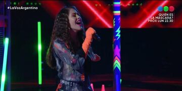 Cecilia Mirabile compitió en los octavos de final del Team Mau y Ricky.