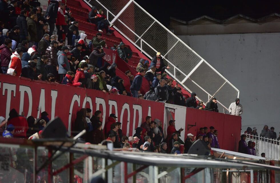 La reacción de los hinchas de Instituto al sufrir una goleada histórica