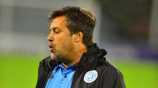 "Si Fassi no hablara tanto en los medios, ¿le daban un penal sobre la hora contra Lanús?", se preguntó el DT de Belgrano.