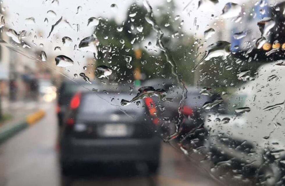 Entre Ríos en alerta naranja: el temporal azota con fuerza en Paraná