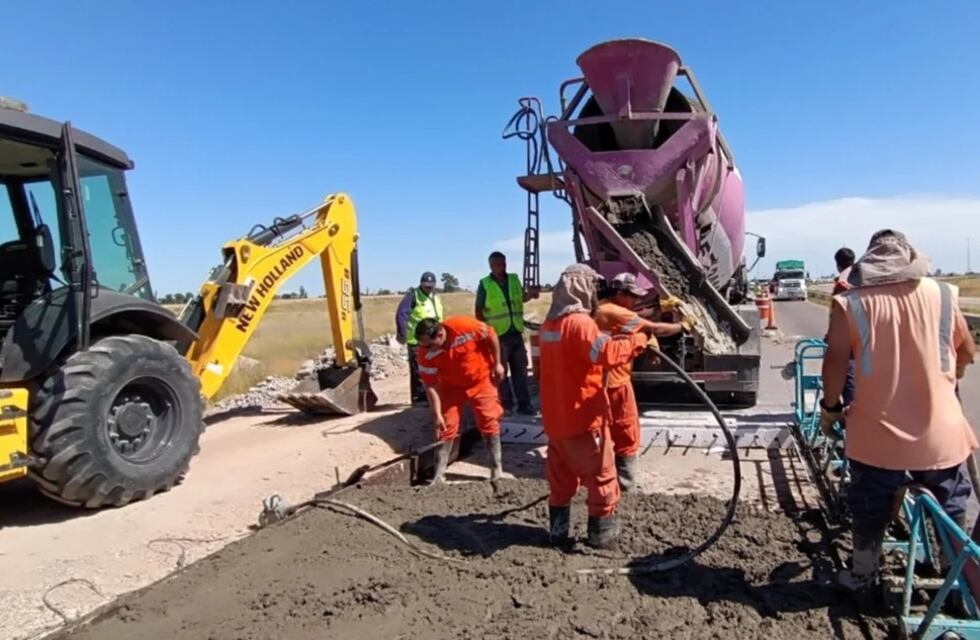 Siguen las reparaciones en la ruta entre Bahía Blanca y Punta Alta