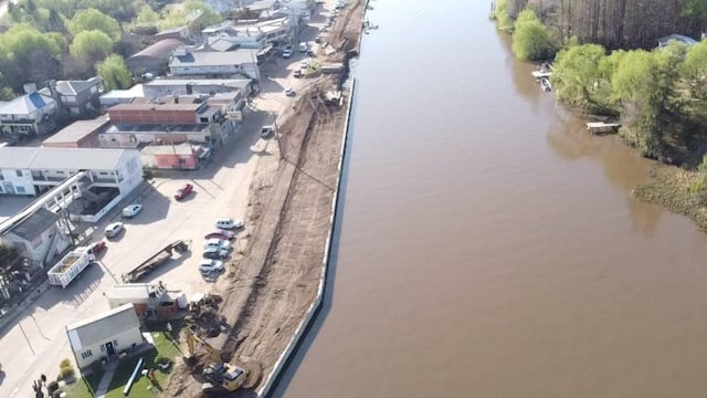 Villa Paranacito - Obra de defensa contra inundaciones