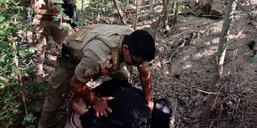 El momento de detención del hombre en Adelia María.
