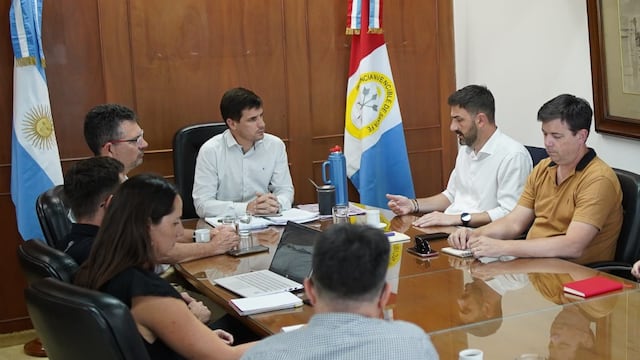 Leonardo Viotti recibió a Enrique Estevez, ministro de medio ambiente provincial