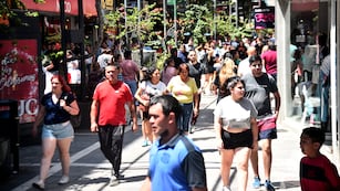 Lanzan un beneficio para quienes utilicen el transporte urbano y hagan compras en el Centro de Córdoba.