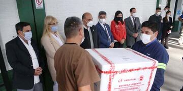 Llegaron vacunas contra el coronavirus a la provincia.