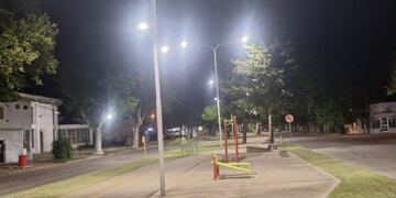 Instalaron luces LED en Av. Aristóbulo del Valle
