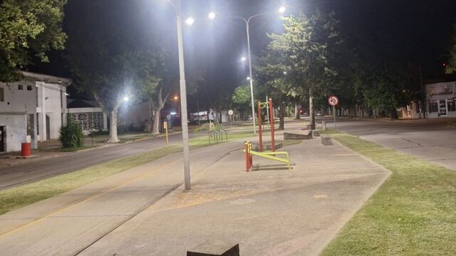 Instalaron luces LED en Av. Aristóbulo del Valle