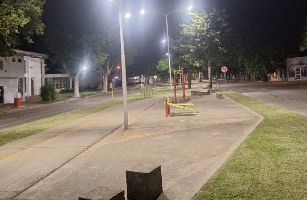 La Municipalidad de Rafaela avanza con la instalación de luminarias LED: fue el turno de Av. Aristóbulo del Valle