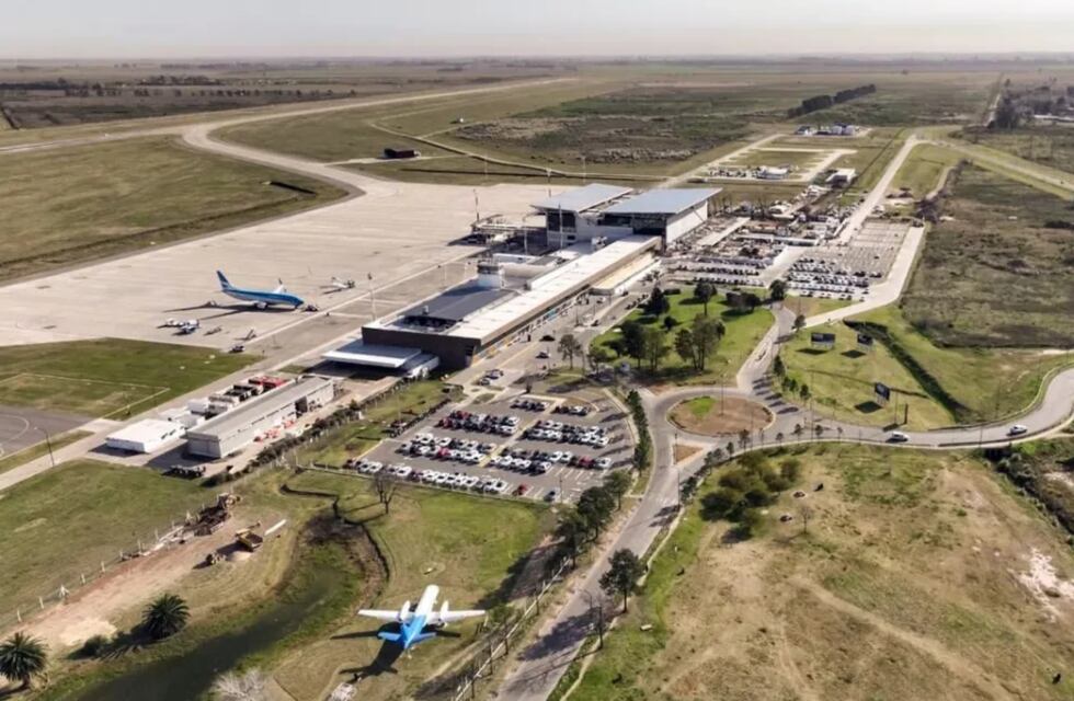 Cierra el aeropuerto de Rosario: qué hacer si tenés pasaje con LATAM