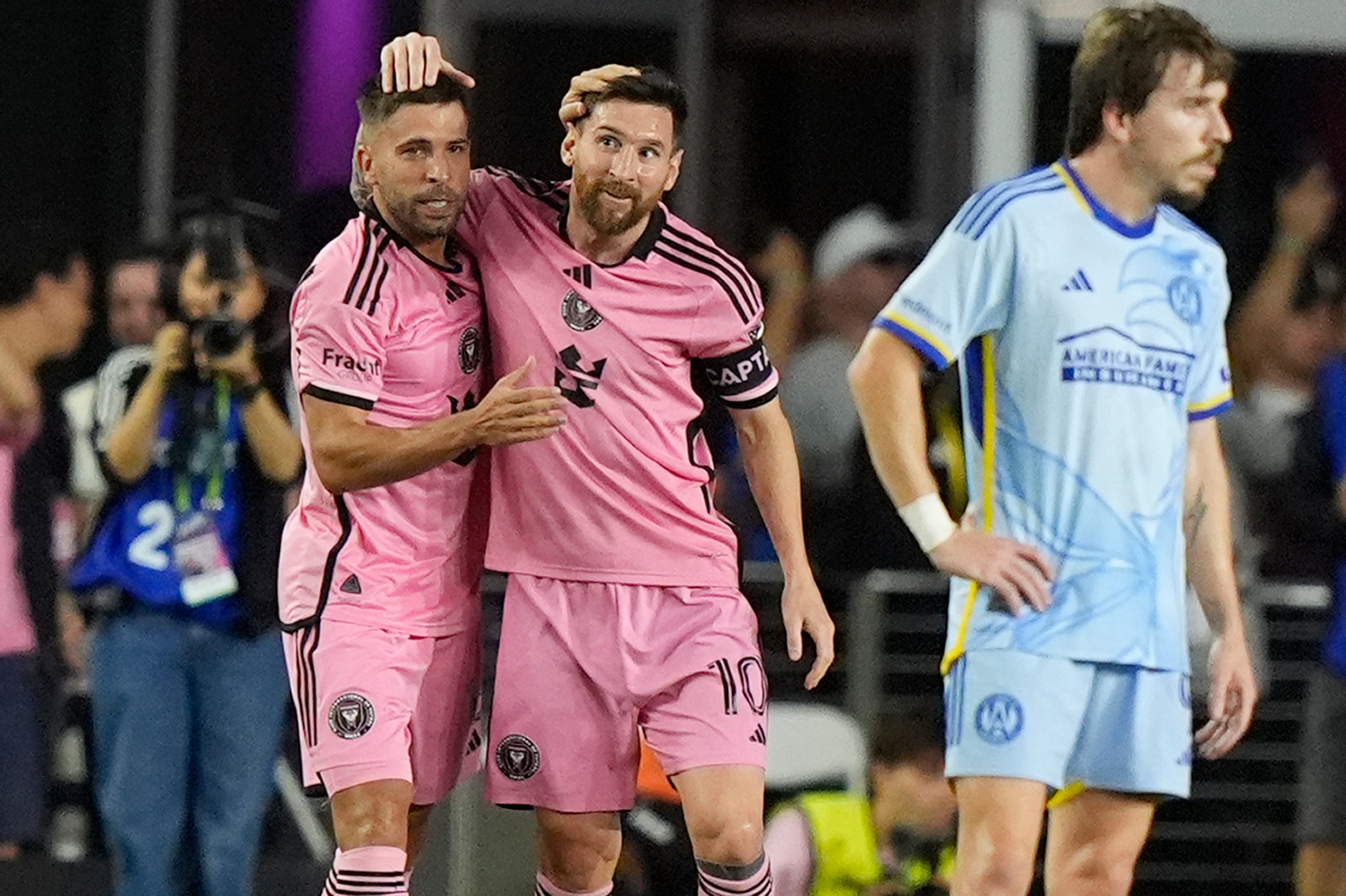Jordi Alba y Lionel Messi, compañeros y amigos en Inter Miami.