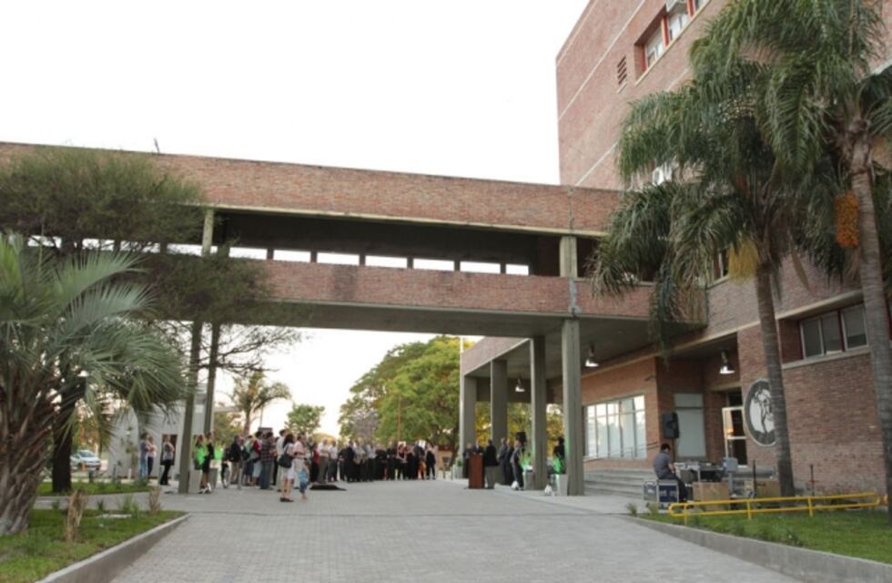 Santa Fe: un pasacalle contra la Universidad Pública generó repudio en la comunidad educativa
