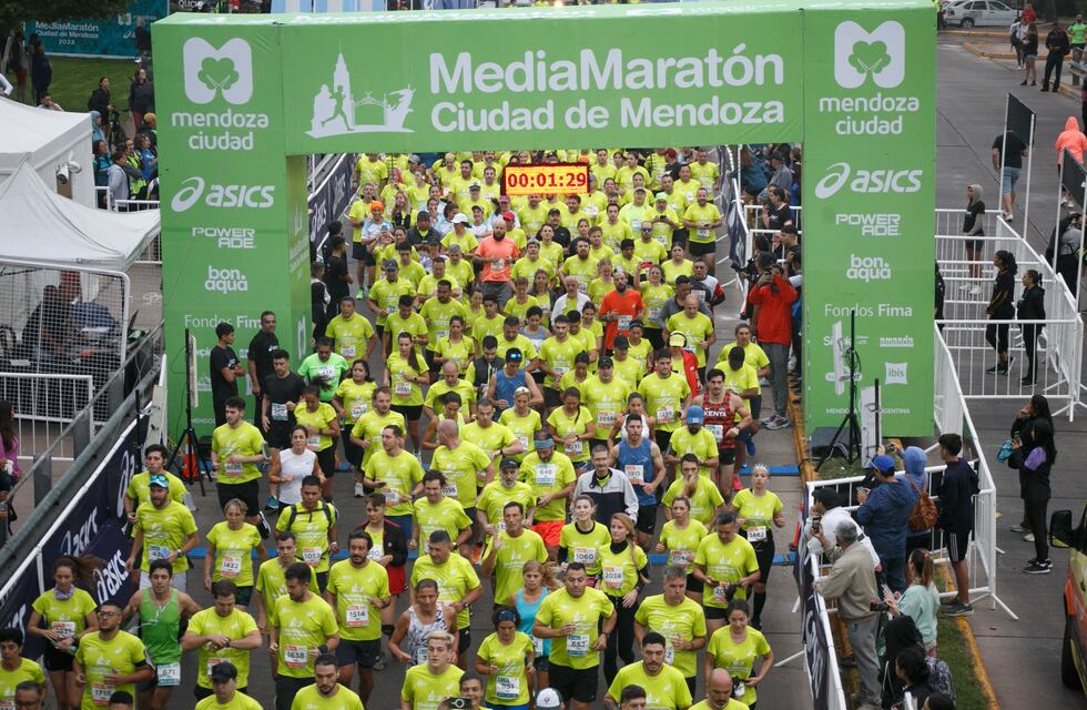 Media Maratón Mendoza: participaron más de 2 mil corredores y ‘Nacho’ Erario ganó con un récord histórico