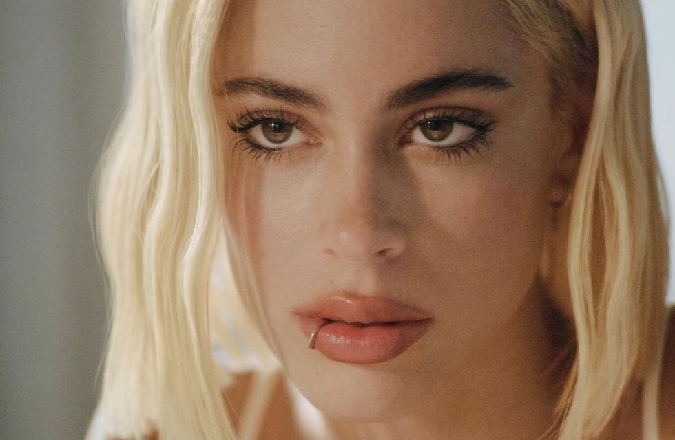 Tini Stoessel contó qué sintió al recrear duros momentos de su vida en su nuevo álbum