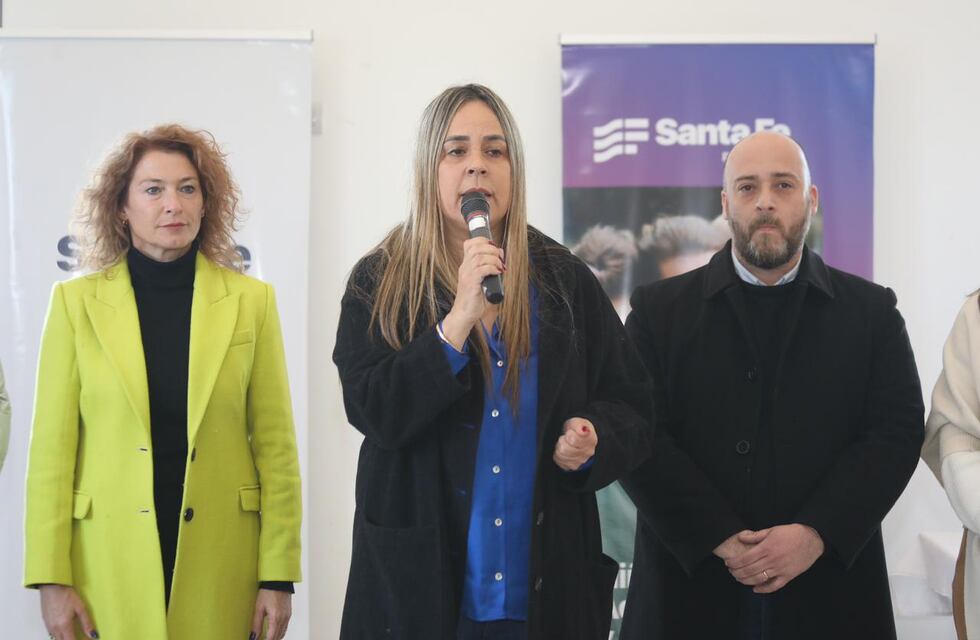 Con aumento de fondos, Provincia firmó convenios con Centros de Día del Departamento Castellanos