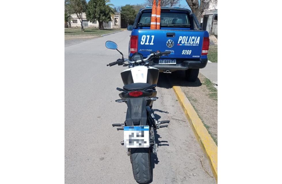 Susana: Venía con una moto robada, quiso coimear y quedó detenido