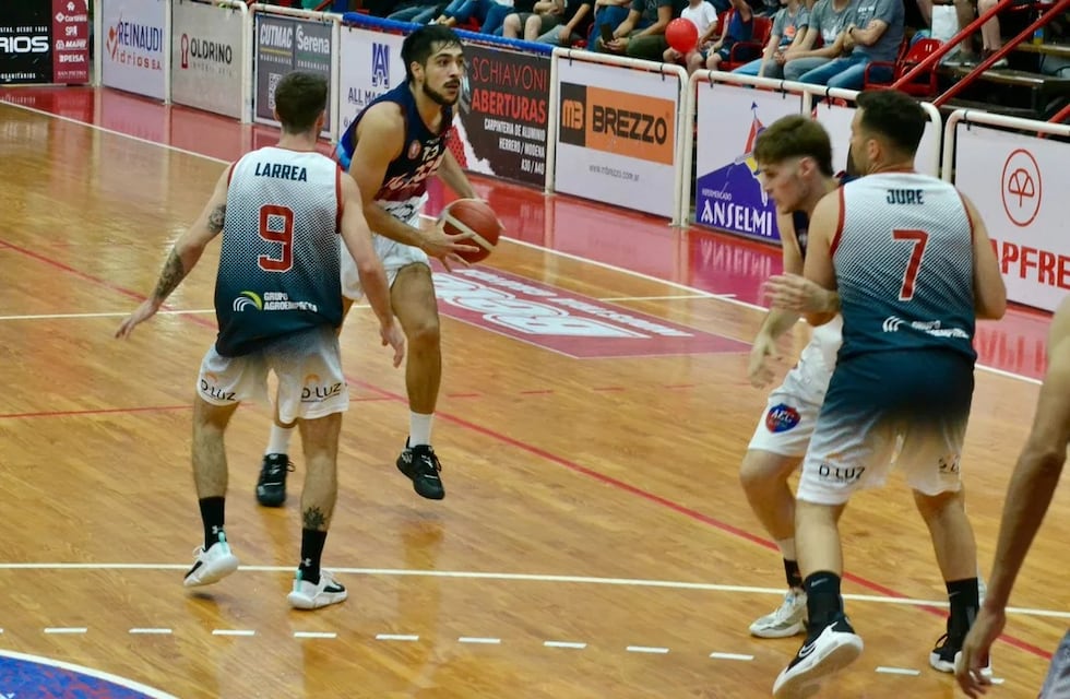 El Ceibo perdió el primer juego de la serie final de la 26º Liga Cordobesa de Básquet