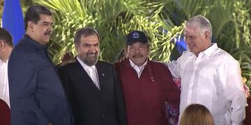 El iraní Mohsen Rezai, acusado de ser el autor intelectual del atentado a la AMIA, estuvo presente en el acto de reasunción del presidente de Nicaragua, Daniel Ortega.