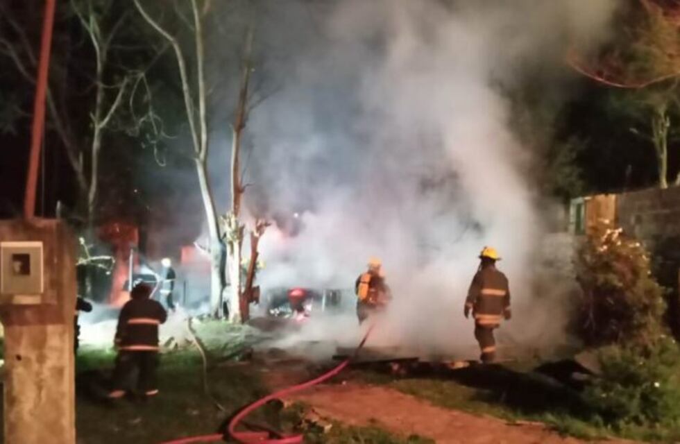 Hay una mujer detenida por el incendio trágico en Leandro N. Alem