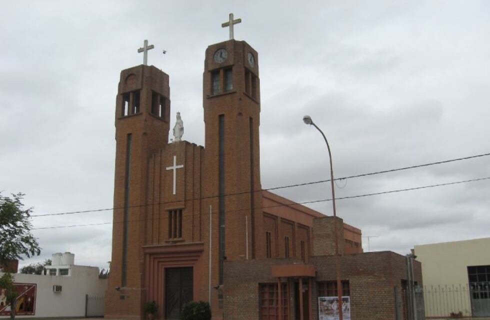 Robaron limosnas en una parroquia de La Francia