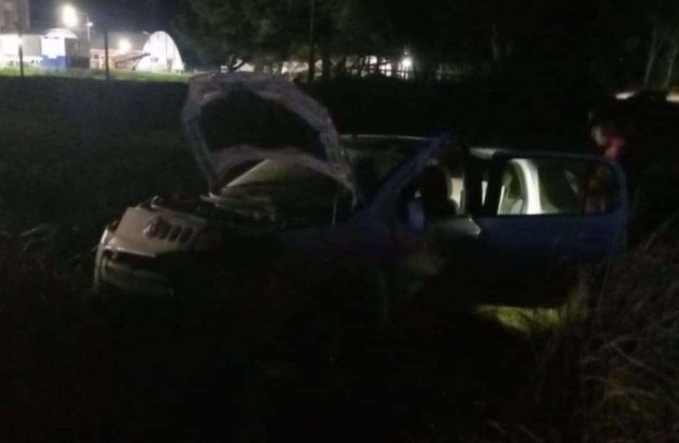 Identificaron al delincuente que murió tras volcar un auto robado en Punta Alta