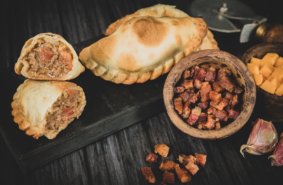 Día de la empanada: cómo es la especialidad en su versión argentina en un recorrido por las provincias