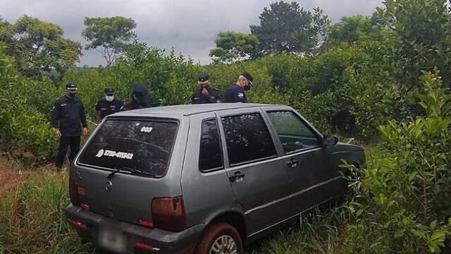 Apóstoles: efectivos policiales recuperaron un automóvil sustraído a un remisero.