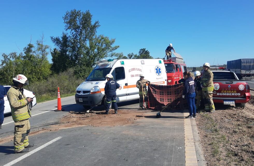Accidente fatal: la Ruta Nacional 12 se cobró dos vidas