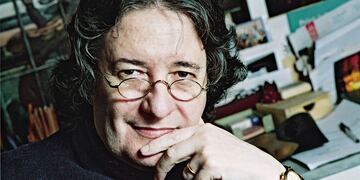 José Pablo Feinmann falleció a los 78 años. El Ministerio de Cultura lo homenajeó, pero borró el tweet por una serie de errores ortográficos (Archivo La Voz)