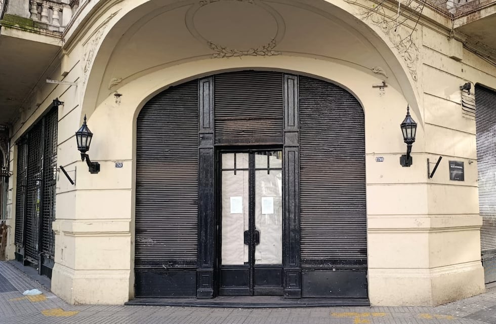 Cerró sorpresivamente un bar tradicional de Rosario tras 27 años: cuál fue el insólito motivo