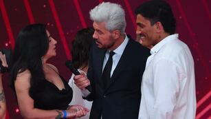 La rosarina se robó el show el día del debut de su hijo en la pista.