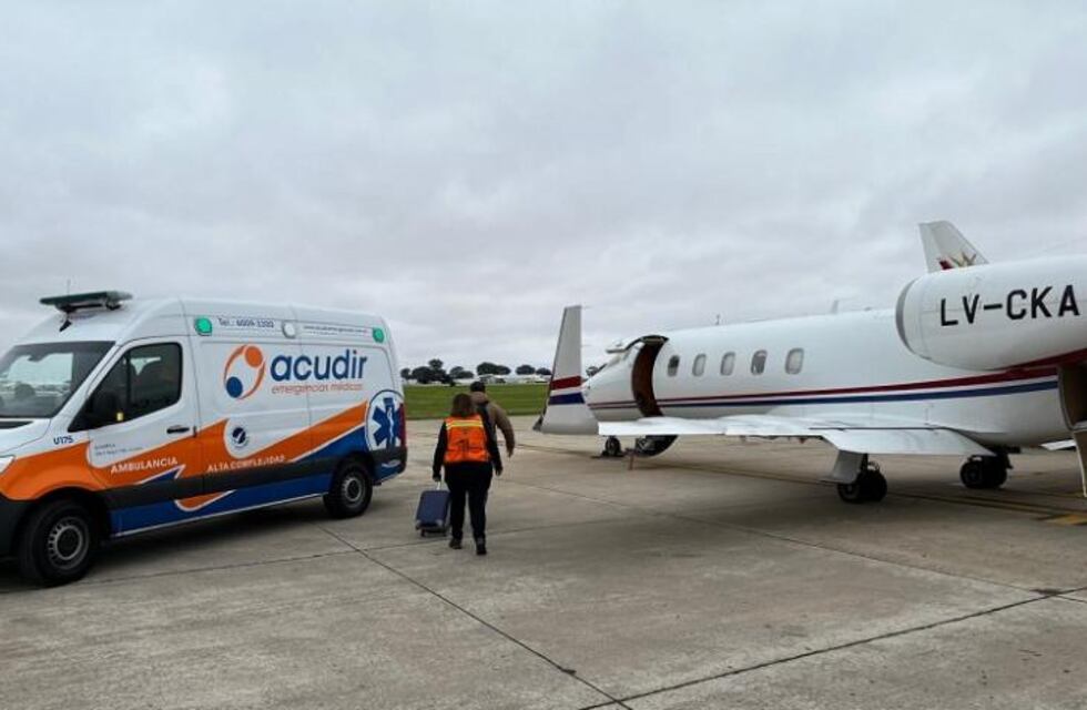 Avión sanitario en acción: doble traslado aéreo salva vidas