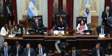 Milei confía en que el Senado aprobará la “ley bases” y le apunta a los gobernadores. Foto: Federico López Claro