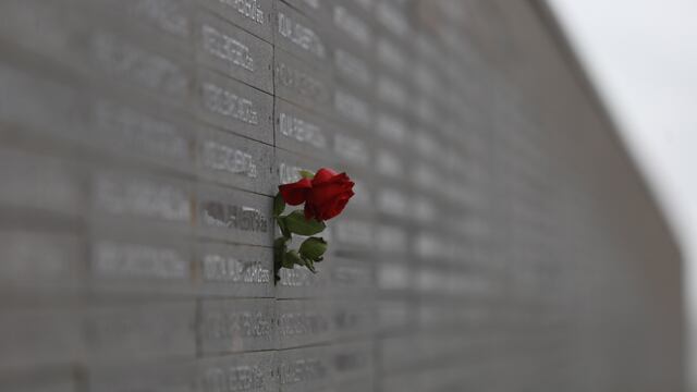 Parque de la Memoria: un recorrido por la historia oscura de un país entre el verde y el arte