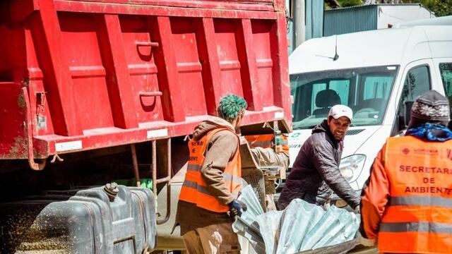 Realizaron una nueva jornada de mejora de espacios públicos y retiro de voluminosos en Andorra