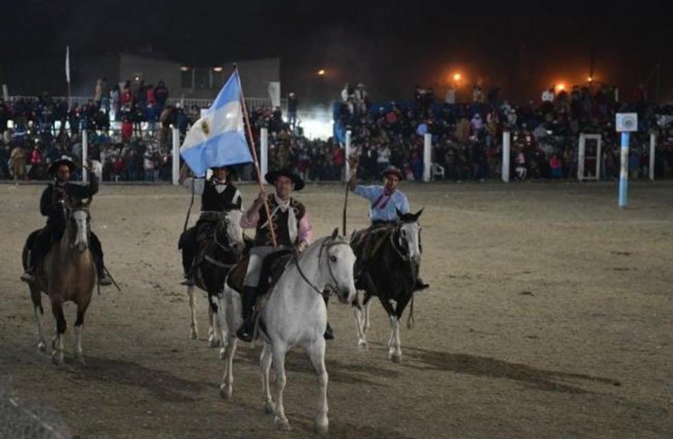 Fiesta Nacional e Internacional del Caballo: más de 35.000 personas estuvieron en la noche de cierre
