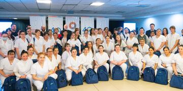 Estudiantes de enfermería de Río Grande recibieron mochilas técnicas