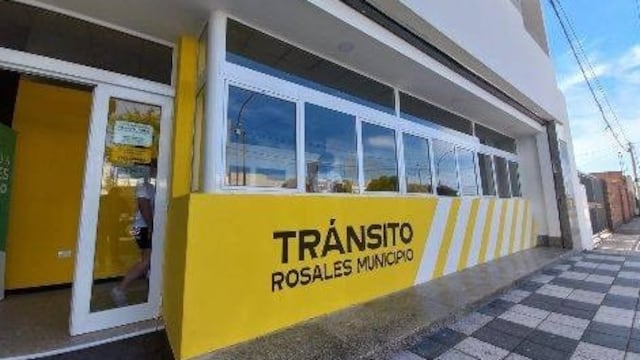 Entregan permisos provisorios en la Dirección de Tránsito.