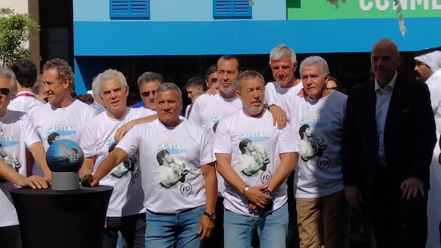 Homenaje a Diego Maradona en Qatar con los campeones del mundo (Gentileza)