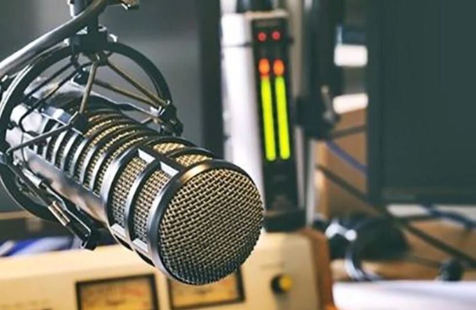 Tres Arroyos: capacitación gratuita y virtual del Enacom para Locutores